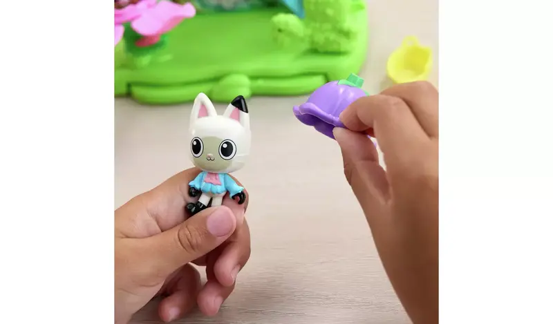 בית הבובות של גבי הסרט סט משחק גינת קריסטל - Gabby';s Dollhouse