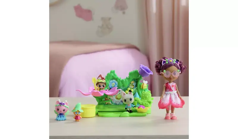 בית הבובות של גבי הסרט סט משחק גינת קריסטל - Gabby';s Dollhouse