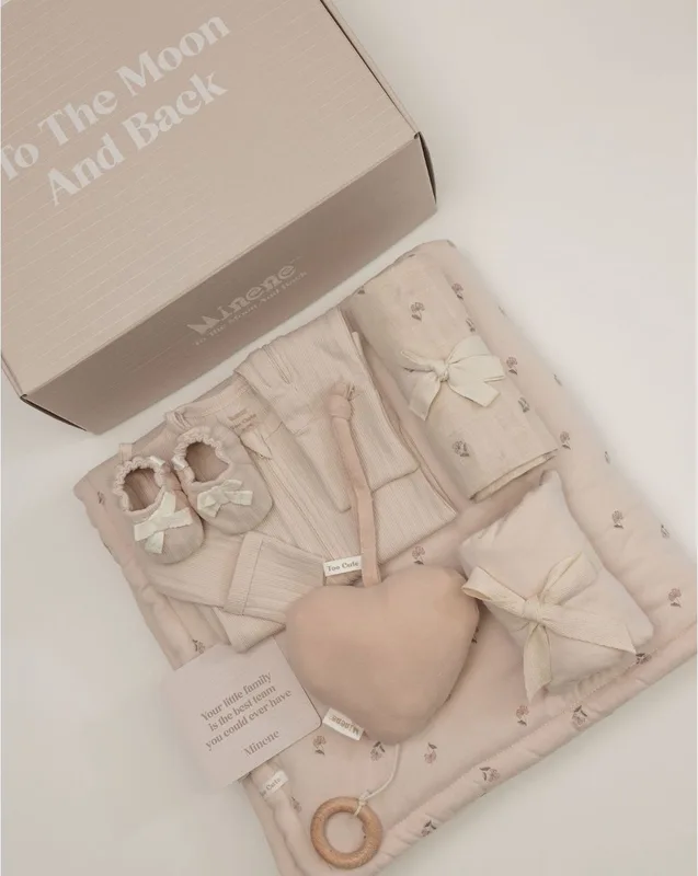 מארז מיננה - To the moon and back ורוד בהיר - Minene