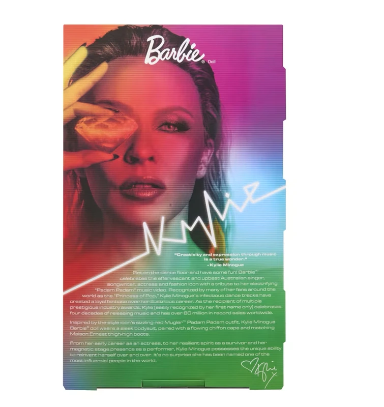 ברבי סדרת פרימיום בדמות קיילי מינוג - Barbie