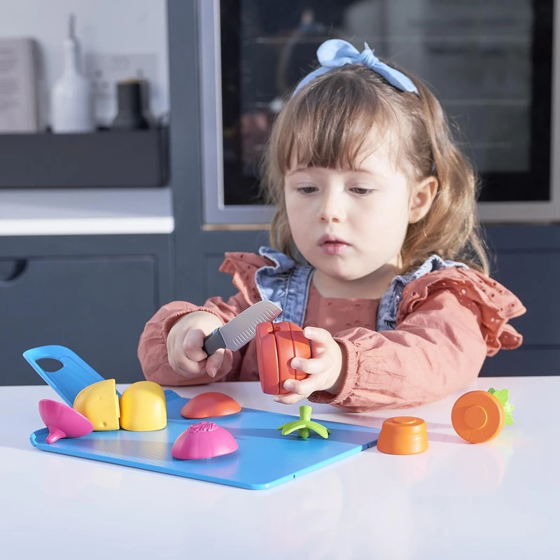 Joseph Joseph - ערכת חיתוך Chop2Pot לילדים - Casdon