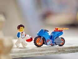 לגו סיטי אופנוע פעלולי טיל 60298 - Lego
