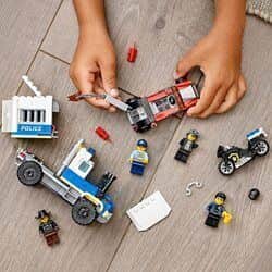 לגו סיטי רכב משטרתי להובלת אסירים 60726 - Lego